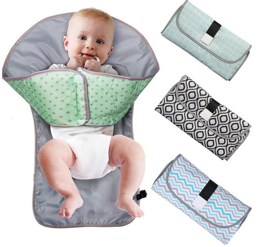 Convenient baby changing pad - Adorable Attire
